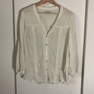 Off white American Eagle Button Up